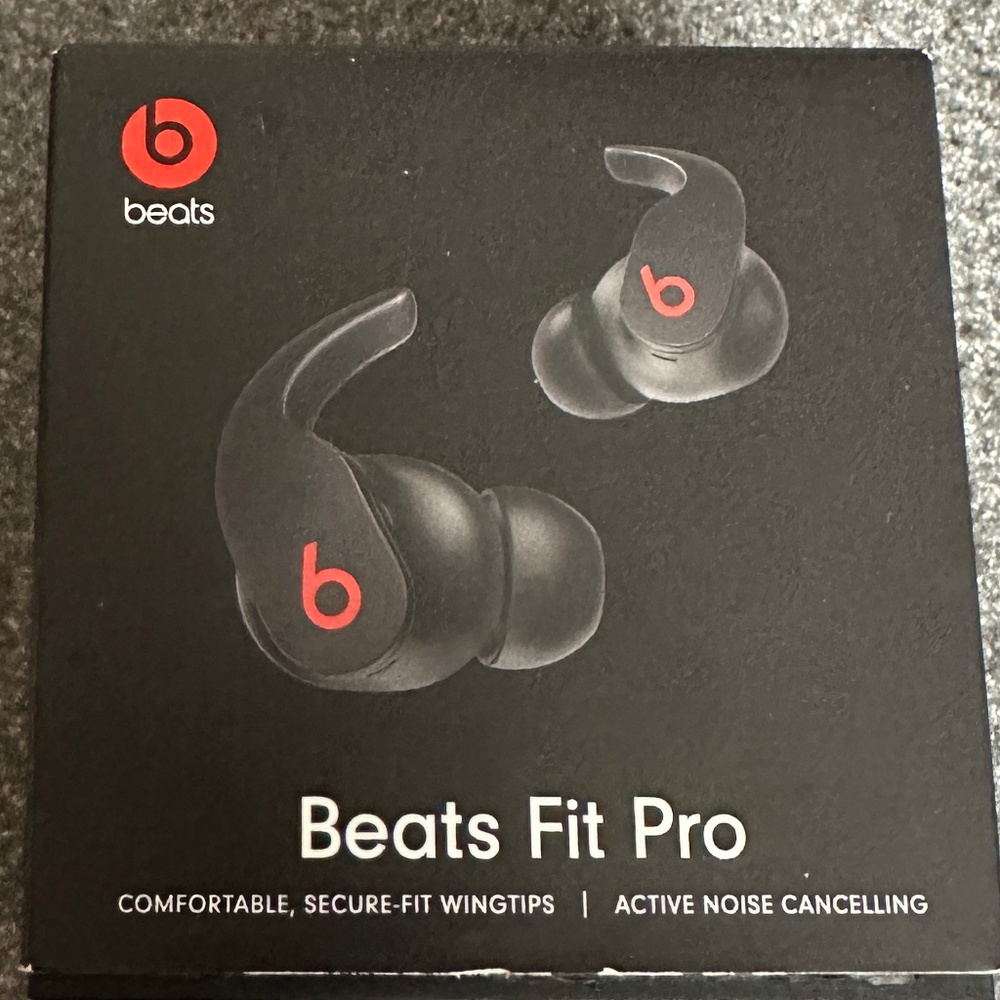 Beats Fit Pro Black - Only used once